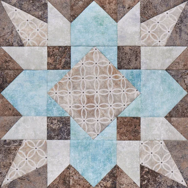 Blocco geometrico patchwork da pezzi di tessuti, dettaglio di trapunta — Foto Stock