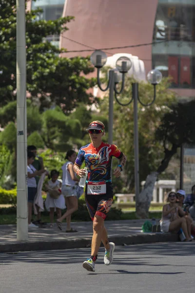 Emma Jean Payne Una Partecipante Triathlon All Evento Challenge Vietnam — Foto Stock