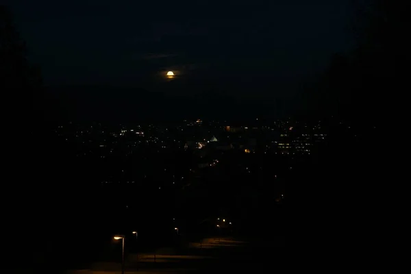 Vista Notturna Della Città Delle Luci Sera — Foto Stock