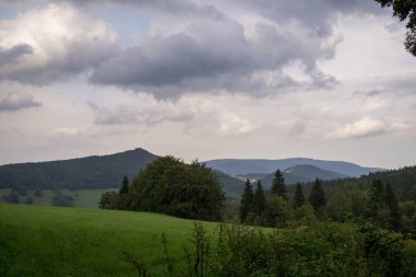 Slovakya 'da tepede güzel bir gün batımı