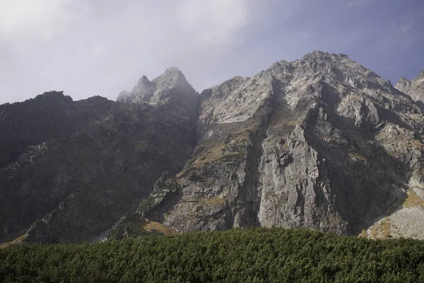 Hory Rocky Hill Sivy Peak Vysokých Tatrách Slovensko — Stock fotografie