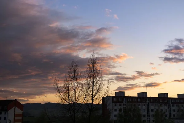 Zilina Şehrindeki Binaların Üzerinde Gün Doğumu Günbatımı Slovakya — Stok fotoğraf