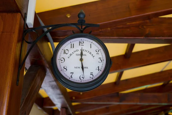 Old Vintage Clock Wall — Stock Photo, Image