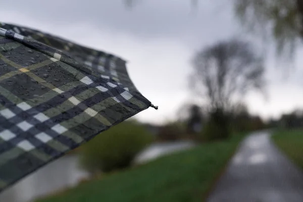 Blurred Umbrella Rain City — Stock Photo, Image