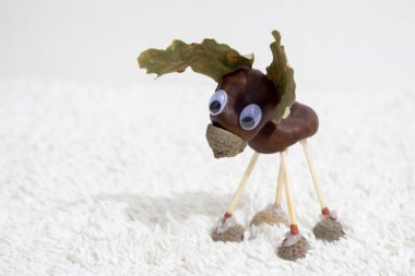 El yapımı geyik oyuncağı, yakın çekim.