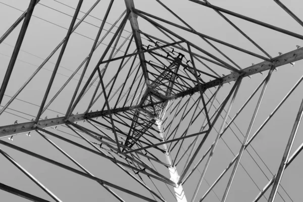 Linhas Energia Torre Fundo Céu — Fotografia de Stock