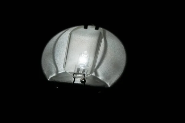 Close Seup Light Bulb Dark — стоковое фото