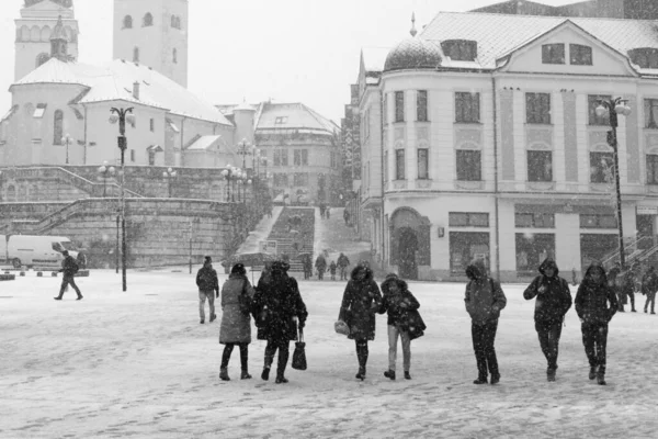 冬の都市の日の時間はスロバキアで撮影 — ストック写真