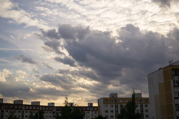 Cityscape Day Time Shot — стоковое фото