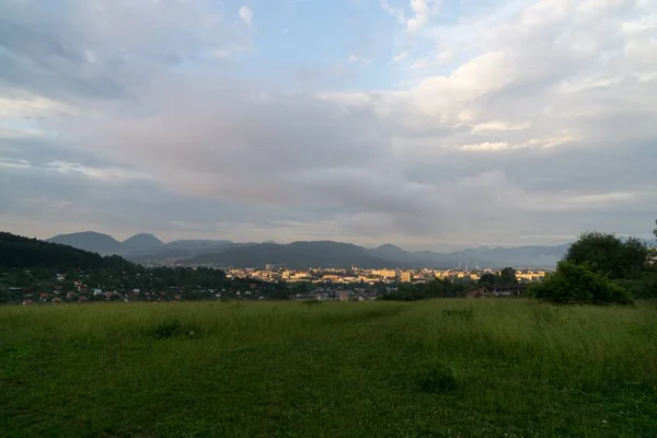 Bellissimo Tramonto Sulla Collina Slovacchia — Foto Stock