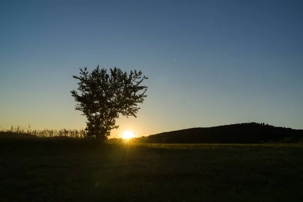 Alba Tramonto Sulle Colline Sulla Città Slovacchia — Foto Stock