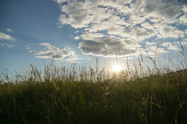 Alba Tramonto Sulle Colline Sulla Città Slovacchia — Foto Stock