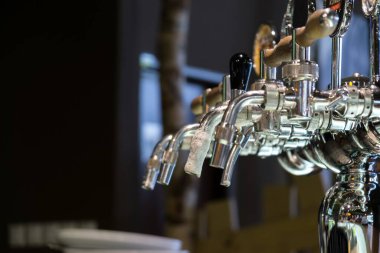 Barda bira muslukları var. Zilina, Slovakya