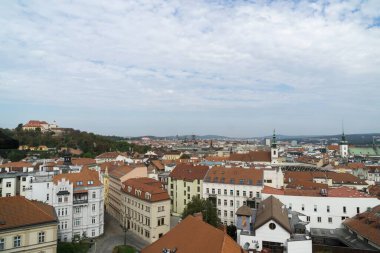 Brno, Çek Cumhuriyeti - 12 Şubat 2018: Brno şehir merkezinin sokaklarına bakın. Çek Cumhuriyeti