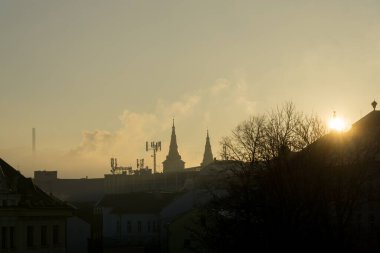 Zilina şehrindeki binaların gündüz çekimleri. Slovakya 