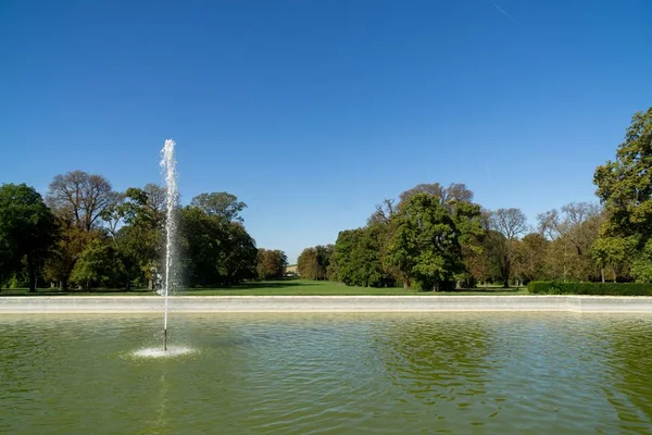 Letni Park Fontanną Czechach — Zdjęcie stockowe