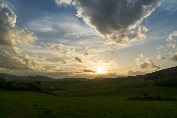 Paysage Prairie Montagne Verte — Photo