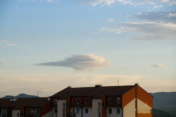 Nascer Sol Pôr Sol Sobre Edifícios Cidade Zilina Eslováquia — Fotografia de Stock