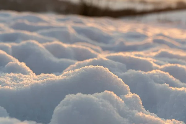 冬の間に雪のヒープが閉じます スロバキア — ストック写真