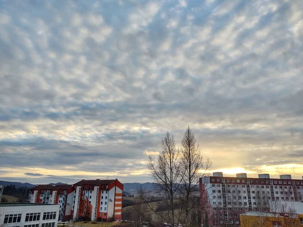 Схід Або Захід Сонця Над Будівлями Місті Словаччина — стокове фото