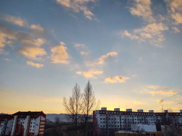 Схід Або Захід Сонця Над Будівлями Місті Словаччина — стокове фото