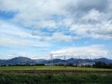 Karpat dağlarının gündüz görüntüsü