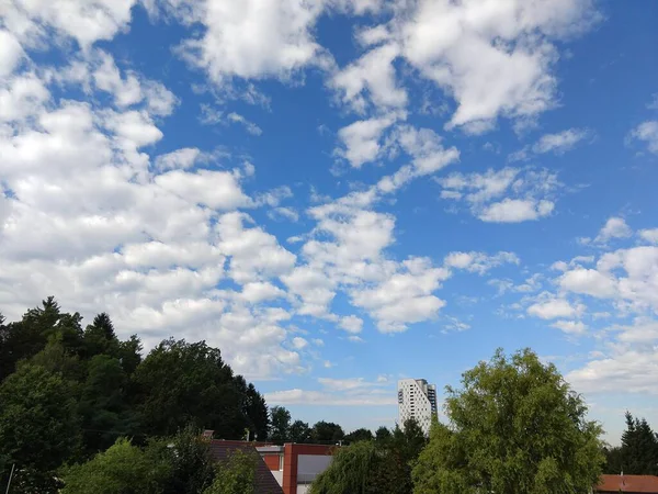 Cielo Blu Con Nuvole Giorno Colpo Tempo — Foto Stock