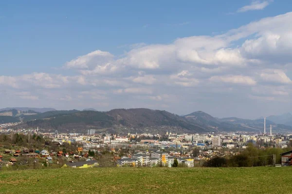 Arka Planda Şehir Manzarası Gündüz Çekimleri — Stok fotoğraf