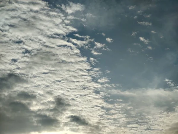 Синє Небо Хмарами День Постріл — стокове фото