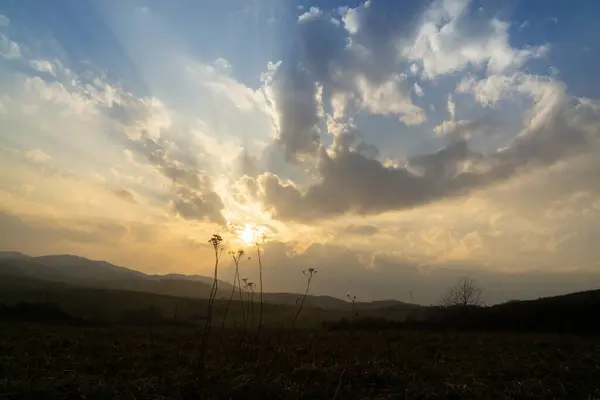 Tramonto Alba Con Nuvole Colorate Slovacchia — Foto Stock