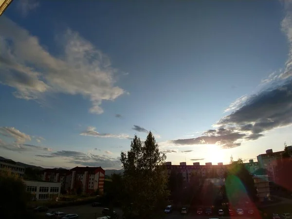 Nascer Sol Pôr Sol Sobre Colinas Cidade Eslováquia — Fotografia de Stock