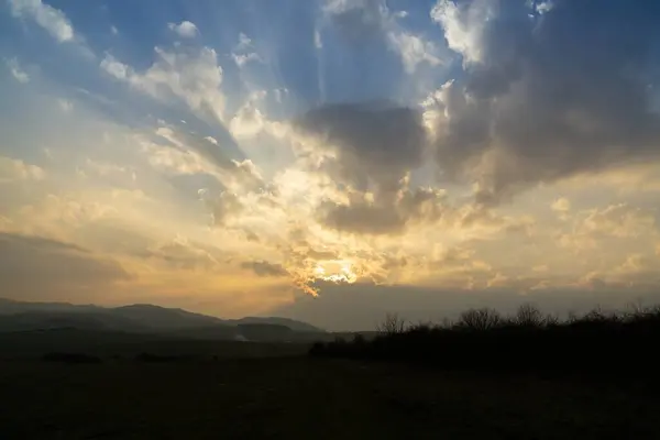 Tramonto Alba Con Nuvole Colorate Slovacchia — Foto Stock