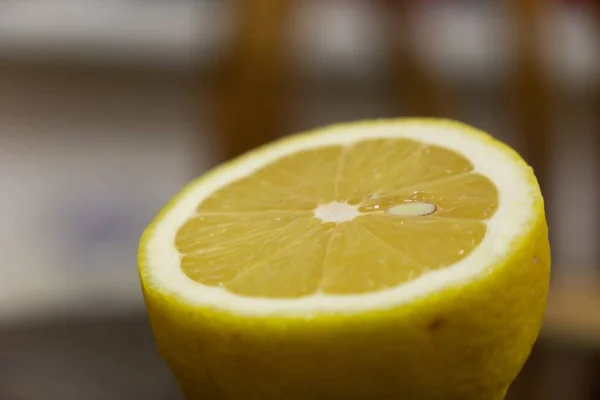 Zitrone Isoliert Auf Hintergrund Nahaufnahme — Stockfoto