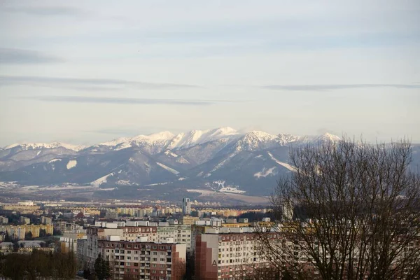 Tagsüber Aufnahmen Von Hügeln Und Städten Slowakei — Stockfoto