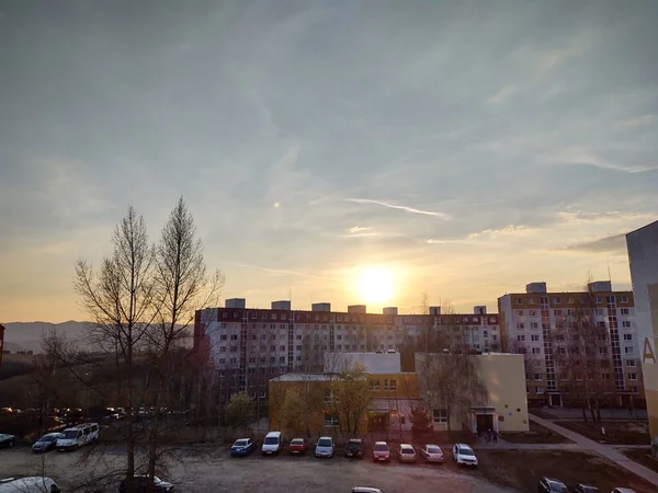 Nascer Pôr Sol Sobre Edifícios Cidade Zilina Eslováquia — Fotografia de Stock