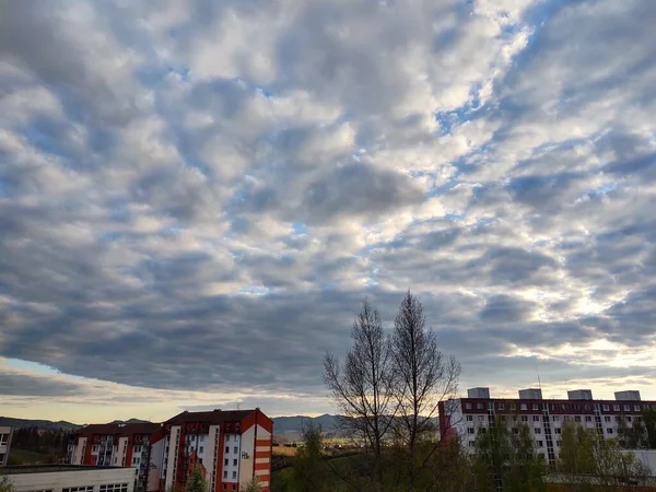 Alba Tramonto Sugli Edifici Della Città Zilina Slovacchia — Foto Stock