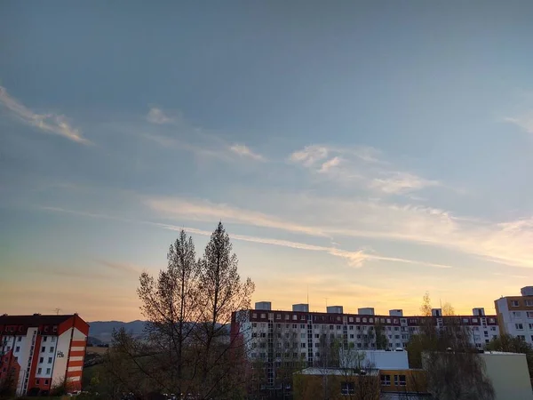 Nascer Pôr Sol Sobre Edifícios Cidade Zilina Eslováquia — Fotografia de Stock