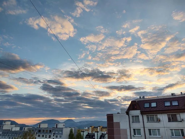 Zilina Şehrindeki Binaların Üzerinde Gün Doğumu Gün Batımı Slovakya — Stok fotoğraf