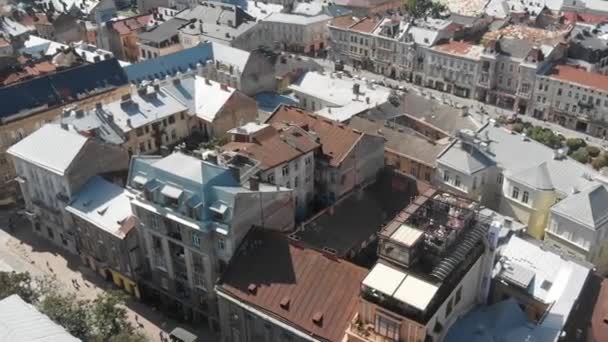 Wedding ceremony at the roof in the city — Stock video