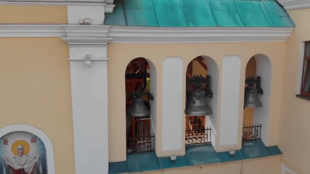 Dächer und Straßen der Altstadt von Lviv, Ukraine. Zentraler Teil der Altstadt. — Stockvideo