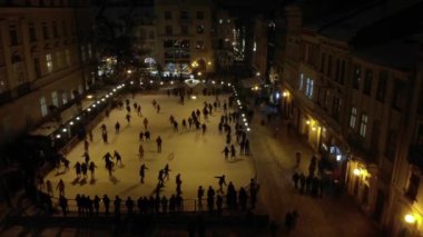 Noel süsleri. Işık dizileri şemsiye