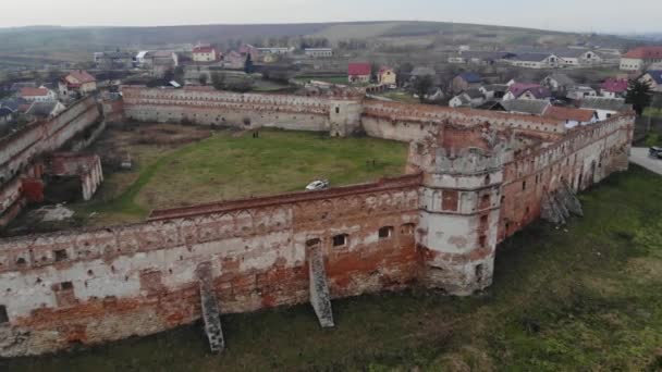 Zničený hrad ve Lvově Ukrajina — Stock video