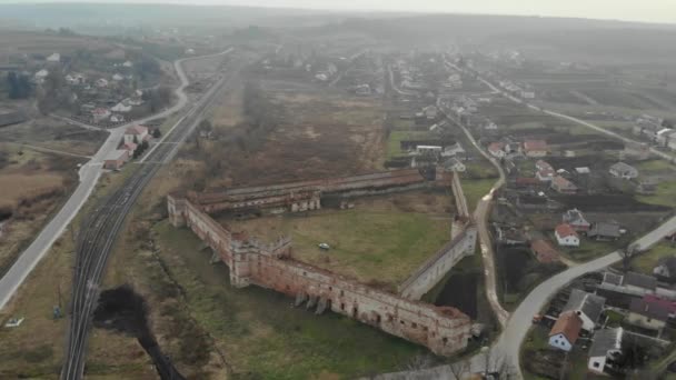 Zerstörte Burg in Lviv Ukraine — Stockvideo