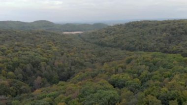 Ukrayna 'da seyahat eden insansız hava aracı.