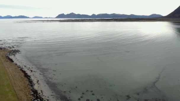 Natureza da Noruega. Voando sobre fiorde norwegian — Vídeo de Stock