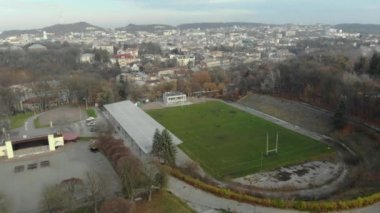 Büyüleyici bir şehir parkı manzarası