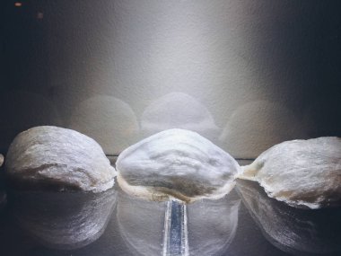 Çiğ kırlangıç kuşu yuvası. Birinci sınıf. Bir çeşit Çin yemeği.