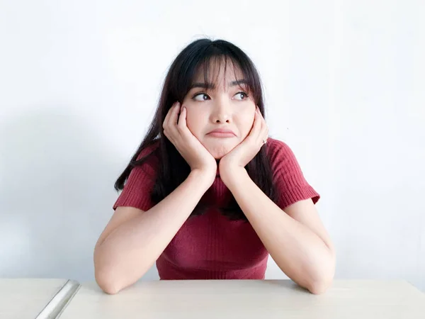 Young Asian Woman Posing Studio — Stock Photo, Image