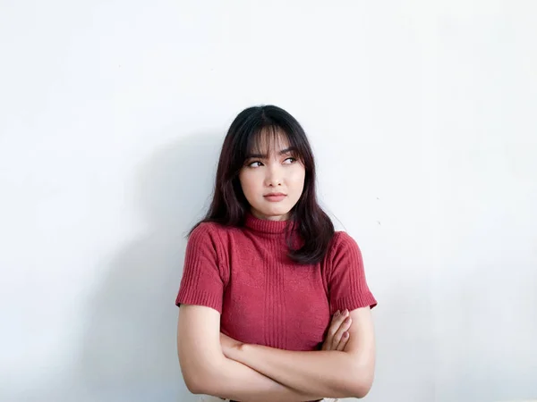 Genç Asyalı Kadın Stüdyoda Poz — Stok fotoğraf