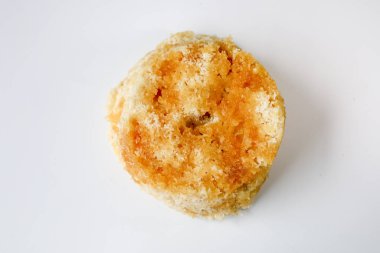 Bir yığın kızarmış pirinç. Yakın çekim.